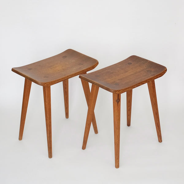 【着後レビューで 送料無料】 model in stools Pine Vintage of Pair Visingsö Carl by スツール