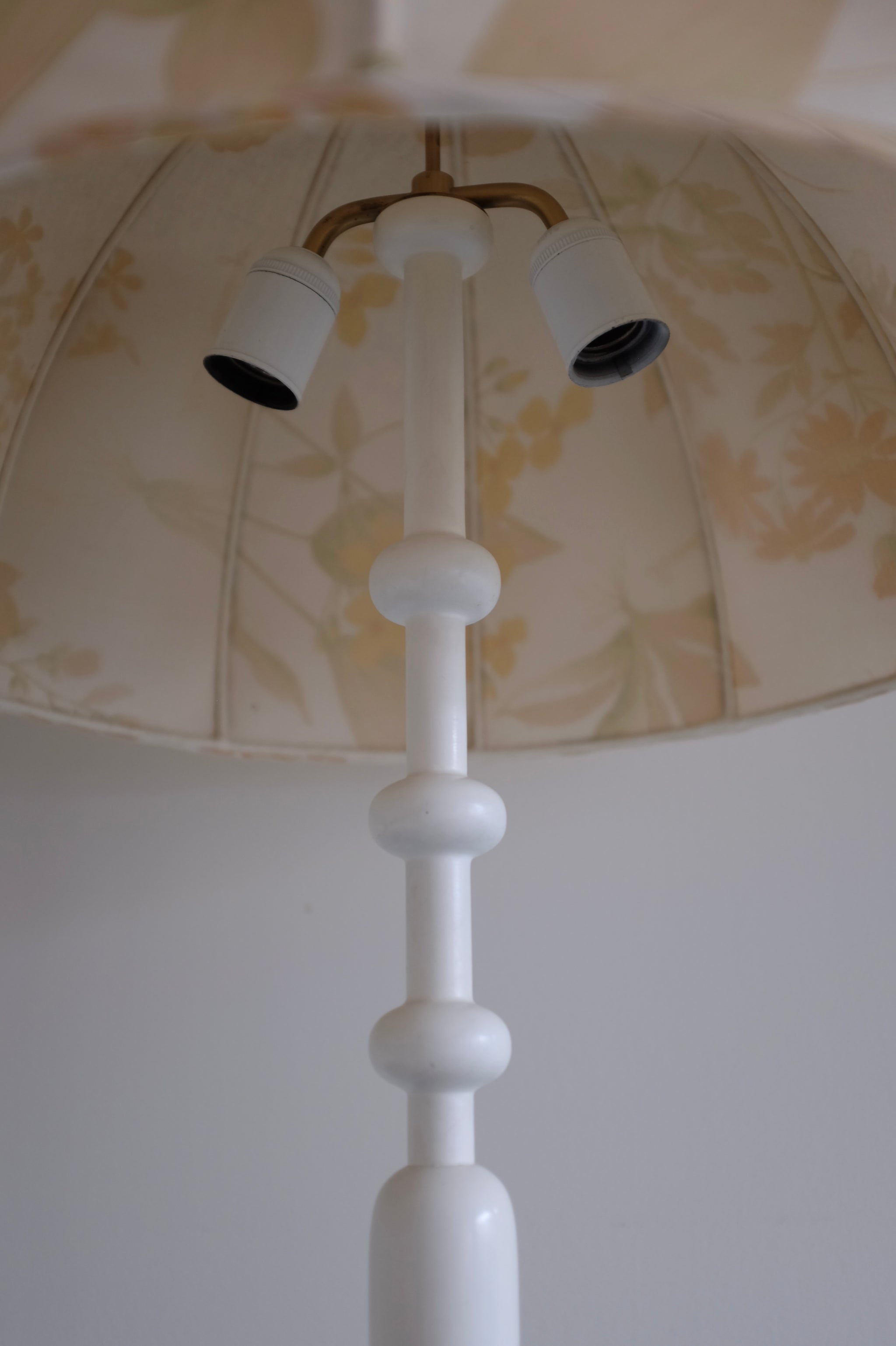 Vintage Table lamp modell 2563 by Josef Frank for Svenskt Tenn