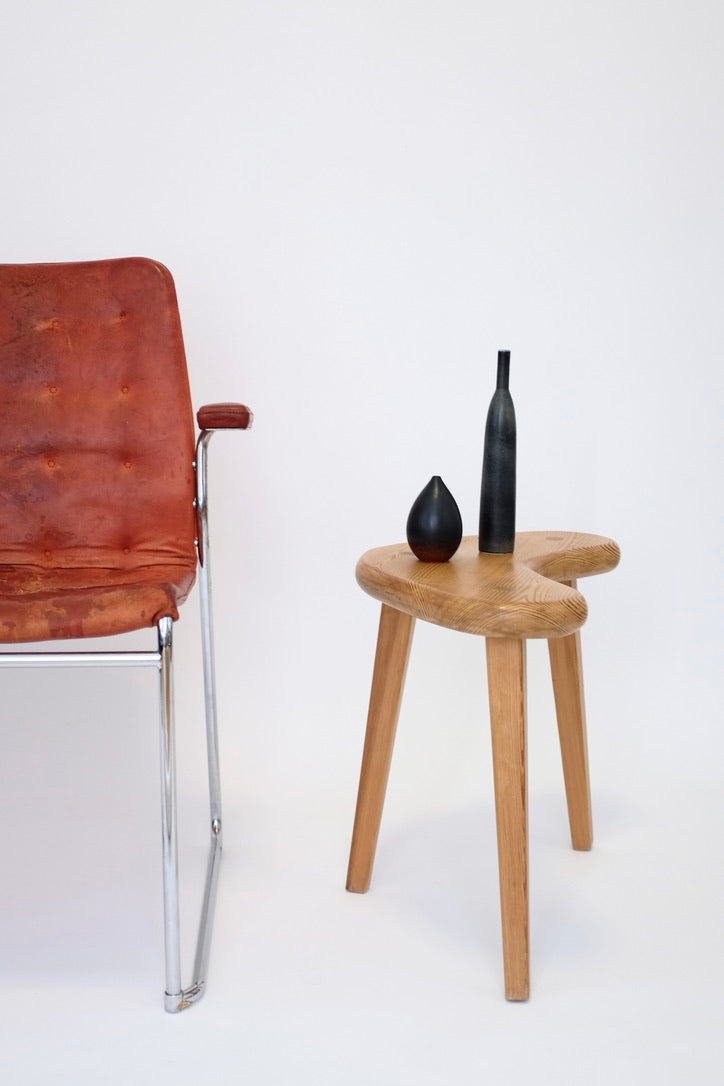 Swedish Pine Stool by Stig Sandkvist, Vemdalen – Studio Nordic